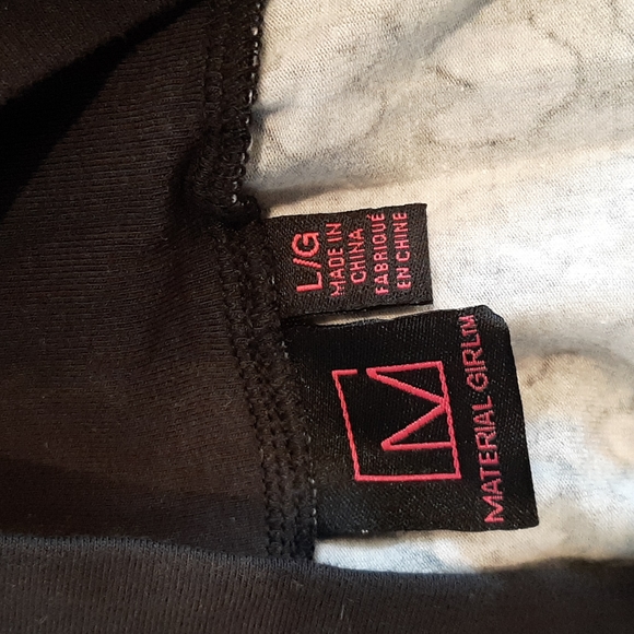 Material Girl Mini Skirt - Picture 4 of 5